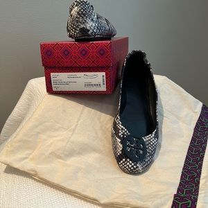 Tory Burch Minnie Travel Ballet Flat in Diamond Roccia. Size 10.